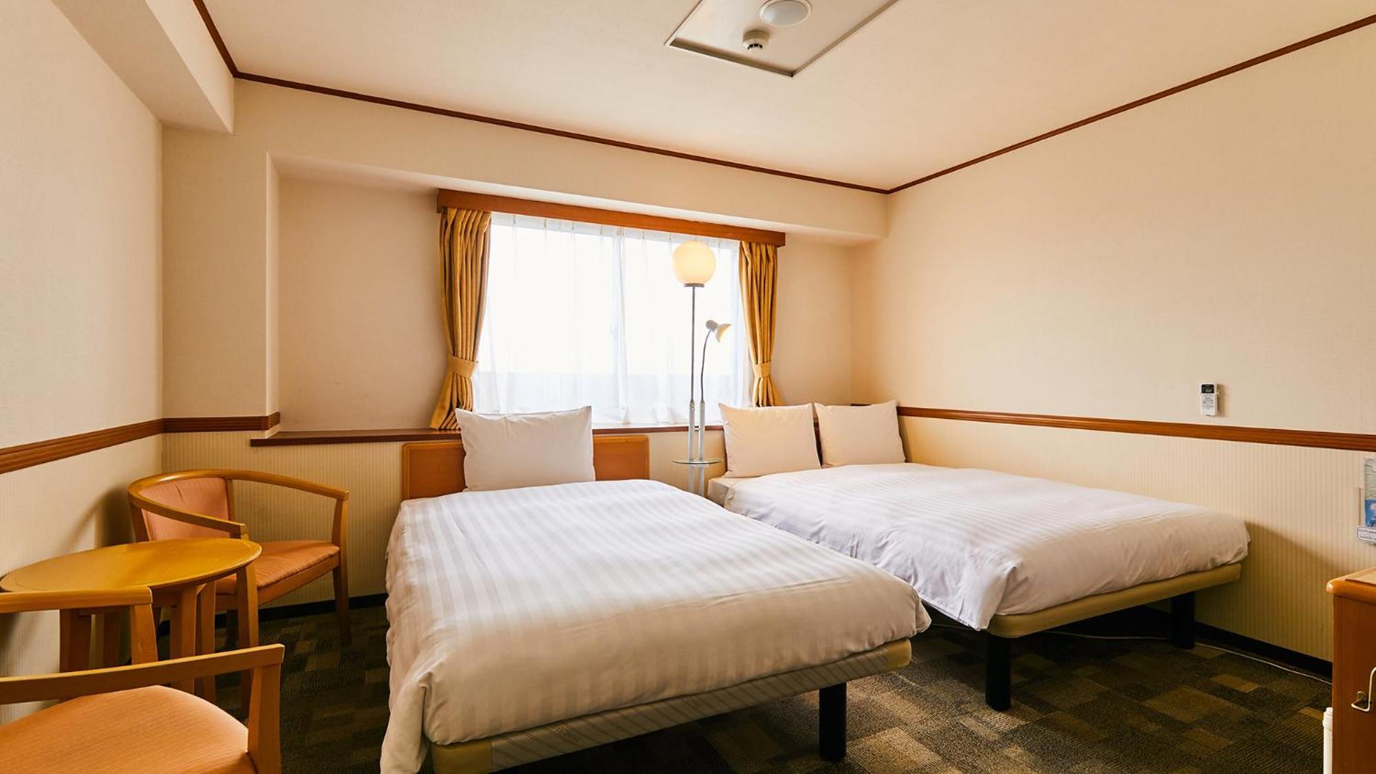 Toyoko Inn Tokyo Tozai-Sen Nishi-Kasai Buitenkant foto