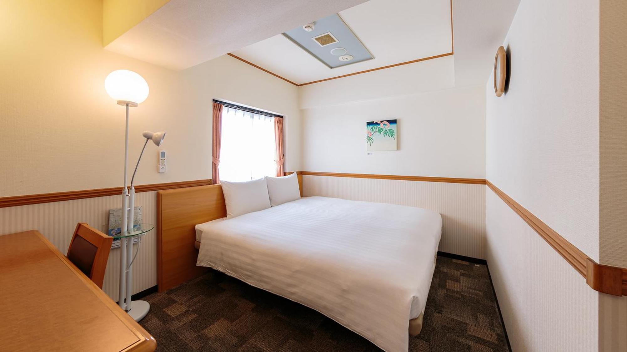 Toyoko Inn Tokyo Tozai-Sen Nishi-Kasai Buitenkant foto