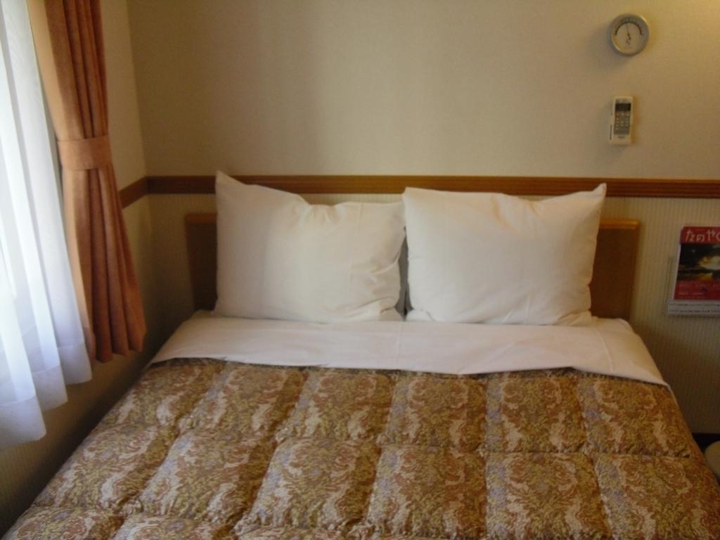 Toyoko Inn Tokyo Tozai-Sen Nishi-Kasai Buitenkant foto