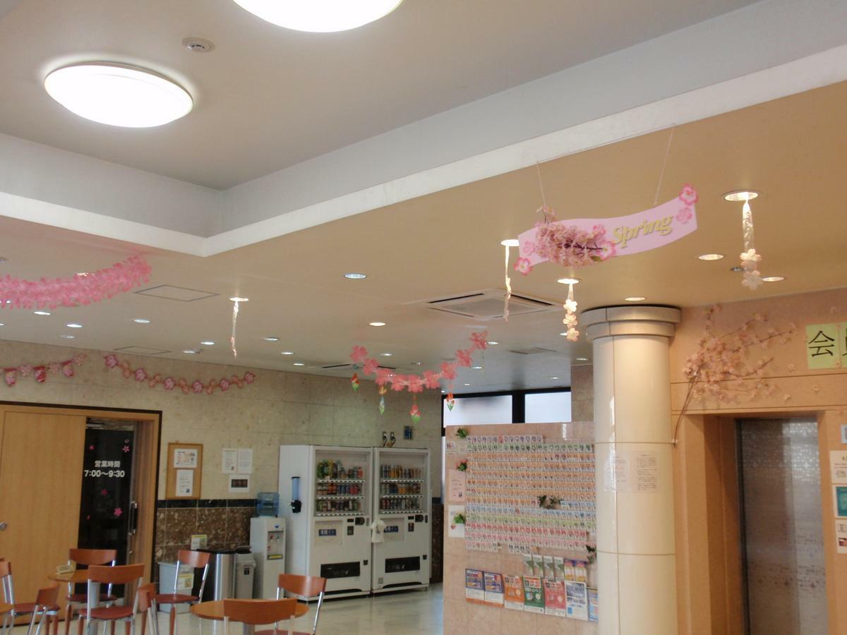 Toyoko Inn Tokyo Tozai-Sen Nishi-Kasai Buitenkant foto